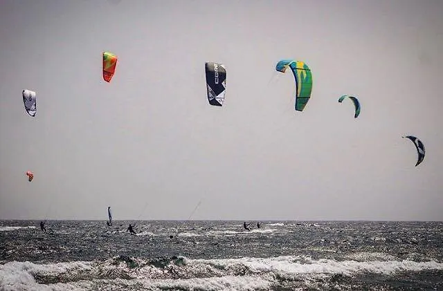 לינה וארוחת בוקר Terrazas Del Sur לוס אבריגוס